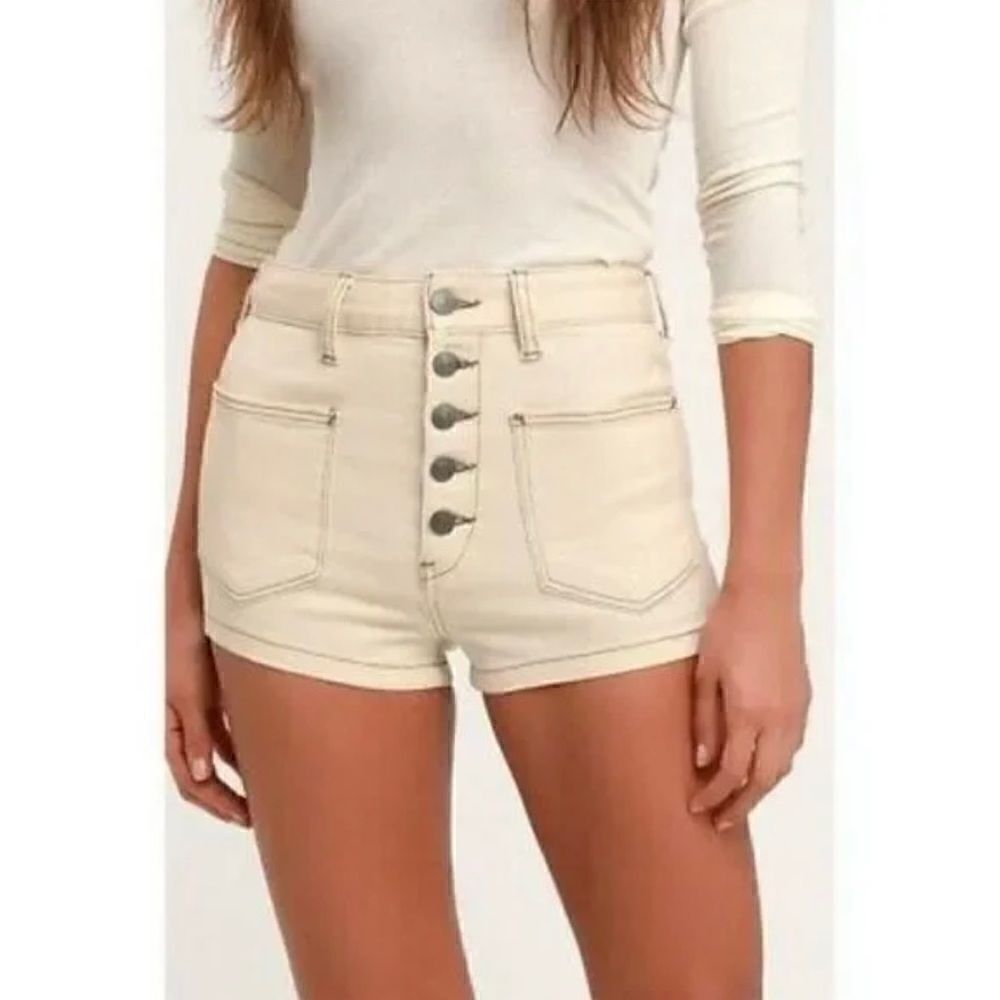 We The Free By Free People High Rise Women’s Cream Bridgette Shorts